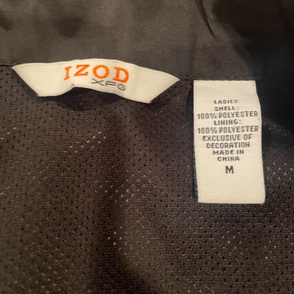 Izod Black Wind resistant Jacket with removable sleeves - size medium - Picture 8 of 11